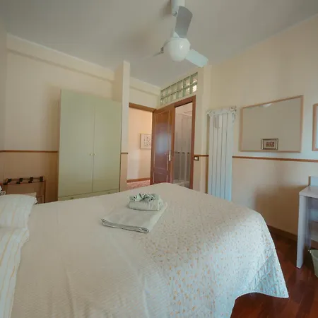 旅馆罗马住宿加早餐酒店 住宿加早餐酒店 4*