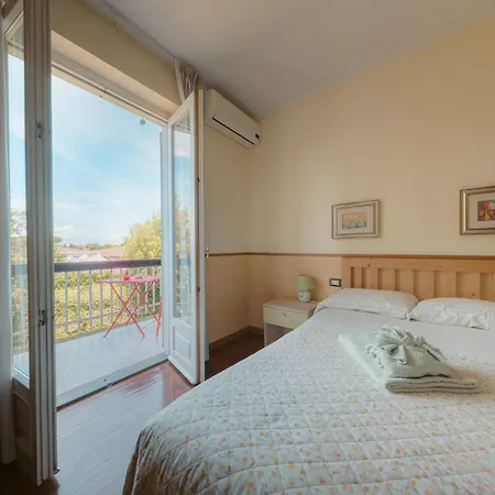 Inn Rome B&B *