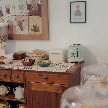 Inn Rome B&B לינה וארוחת בוקר