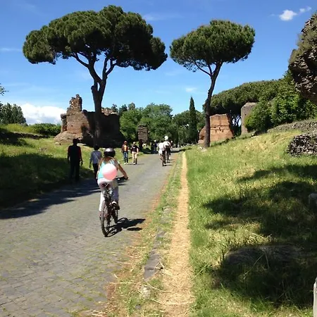 לינה וארוחת בוקר Inn Rome B&B *